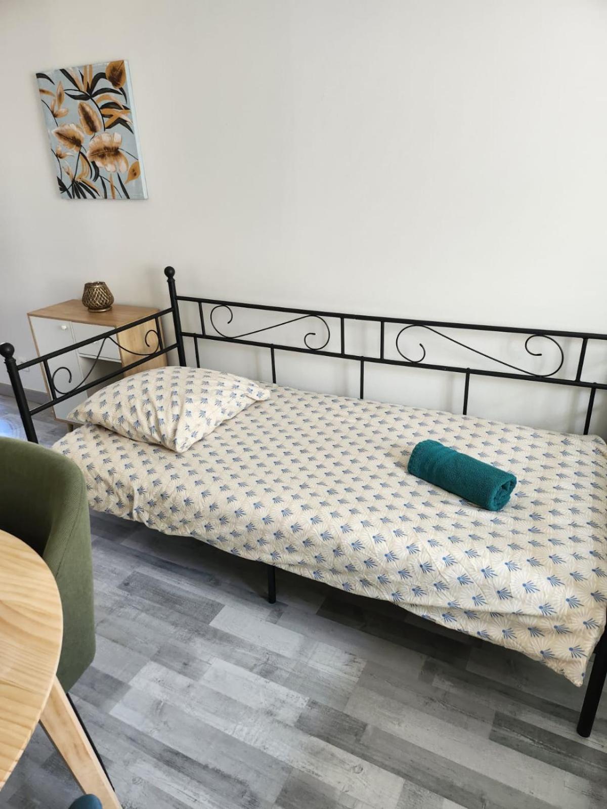 Sleep'In Orleans Centre-Studio Confortable Et Cosy Luaran gambar