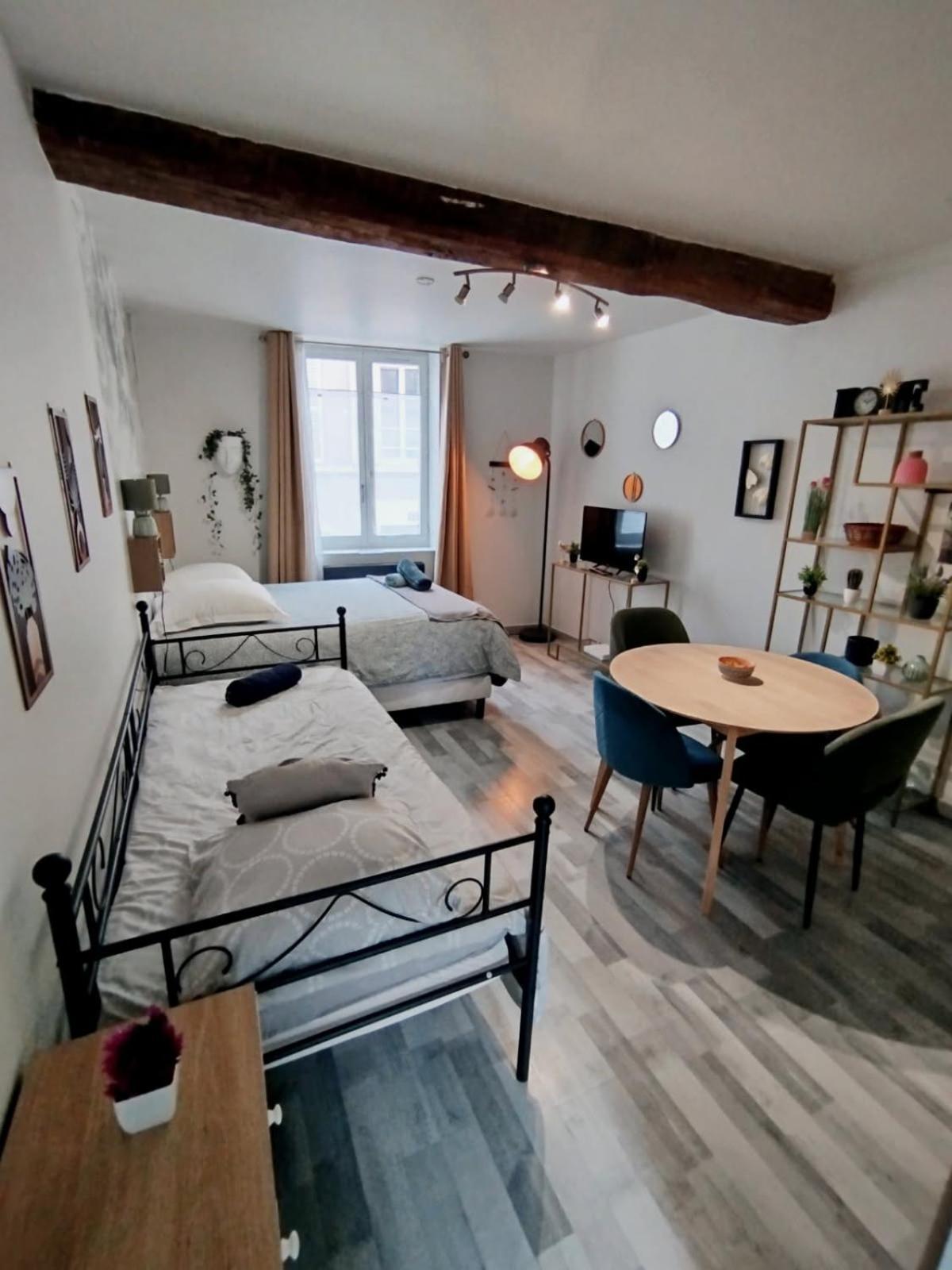 Sleep'In Orleans Centre-Studio Confortable Et Cosy Luaran gambar